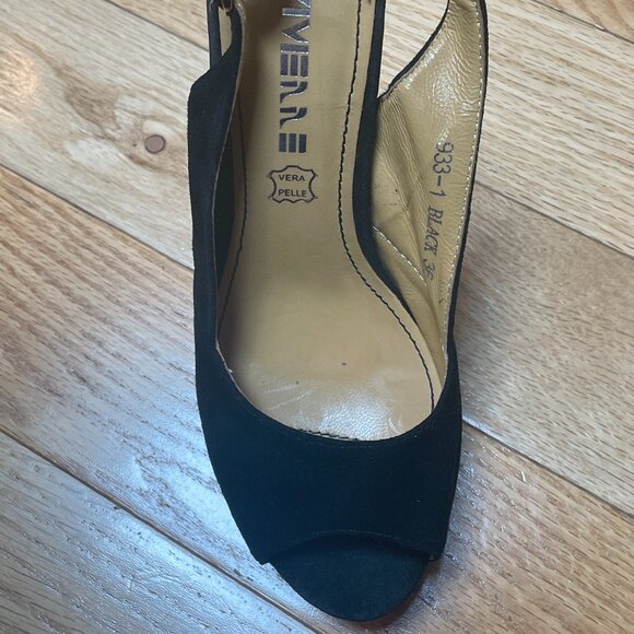 Viverre Suede and Cork Sandals - Picture 7 of 10